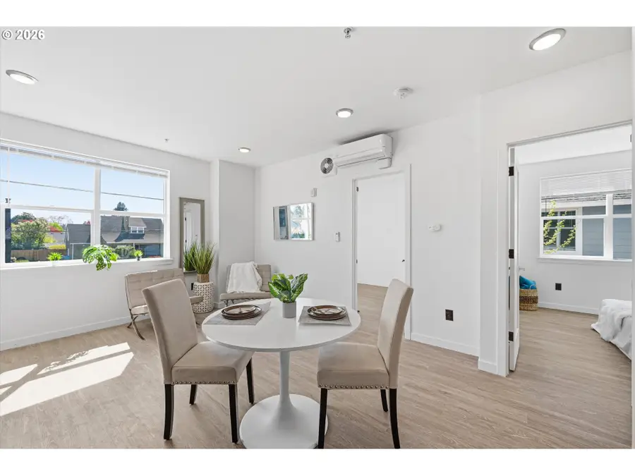 1801 N Rosa Parks Way #201, Portland, OR 97217 - #3