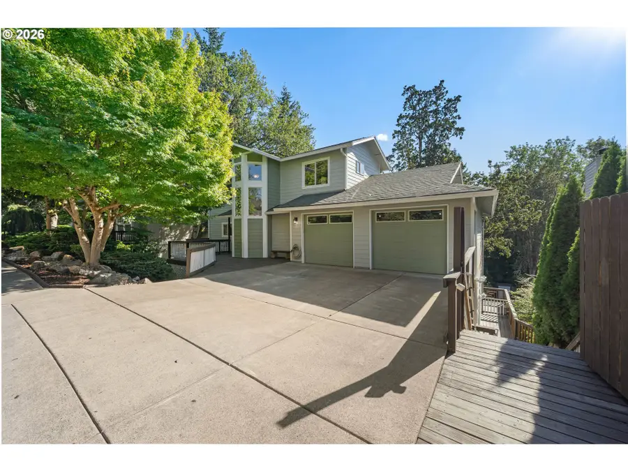 2262 Todd St, Eugene, OR 97405 - #2