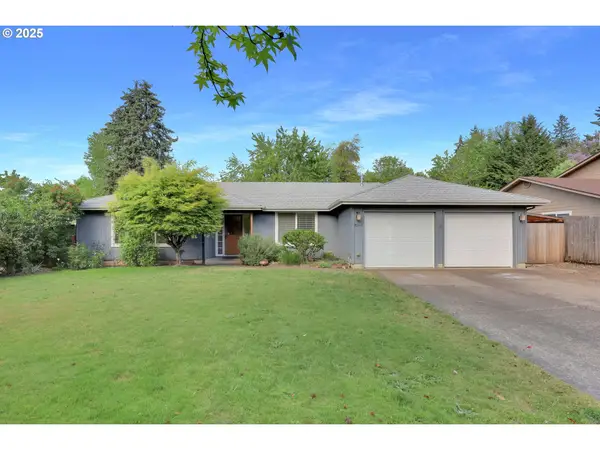 2267 Blackburn St, Eugene, OR 97405