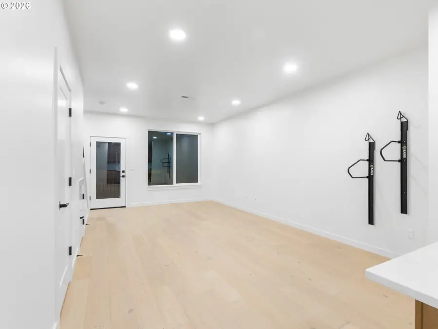 11072 SW 61st #2, Portland, OR 97219 - #2