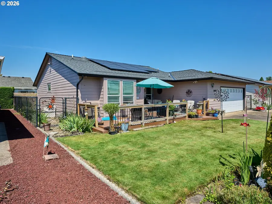 2093 Astor Way, Woodburn, OR 97071 - #3