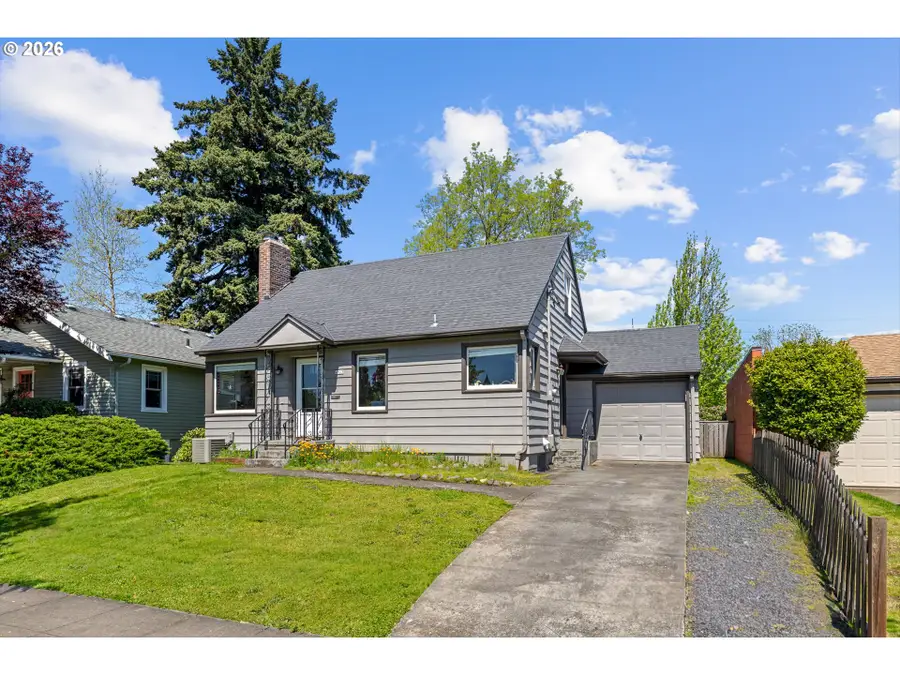 4933 N Yale St, Portland, OR 97203 - #2