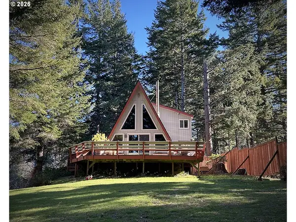 96104 Cape Ferrelo Rd, Brookings, OR 97415