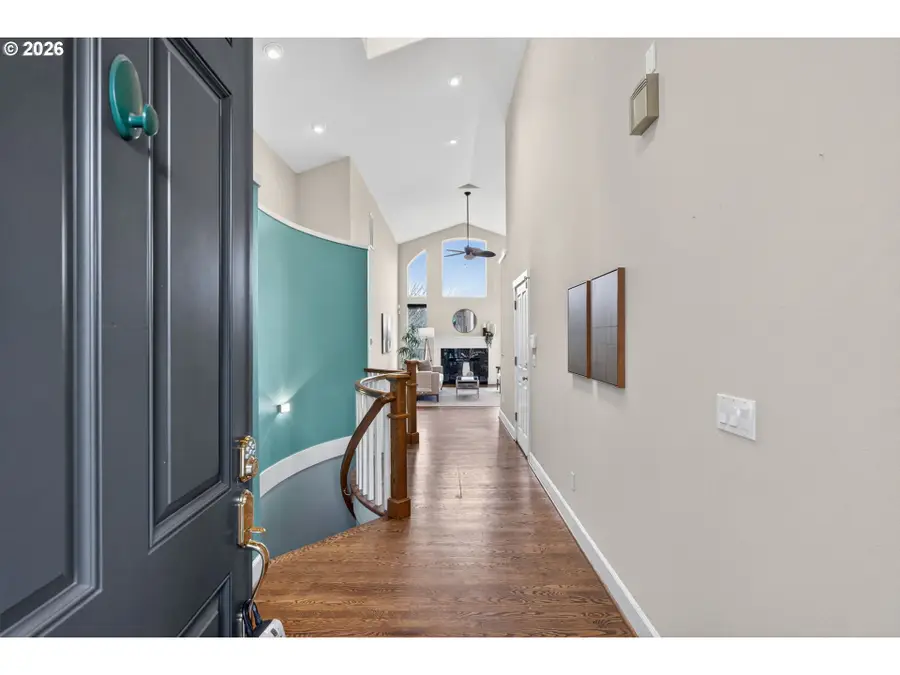 9942 NW Justus Ln, Portland, OR 97229 - #2