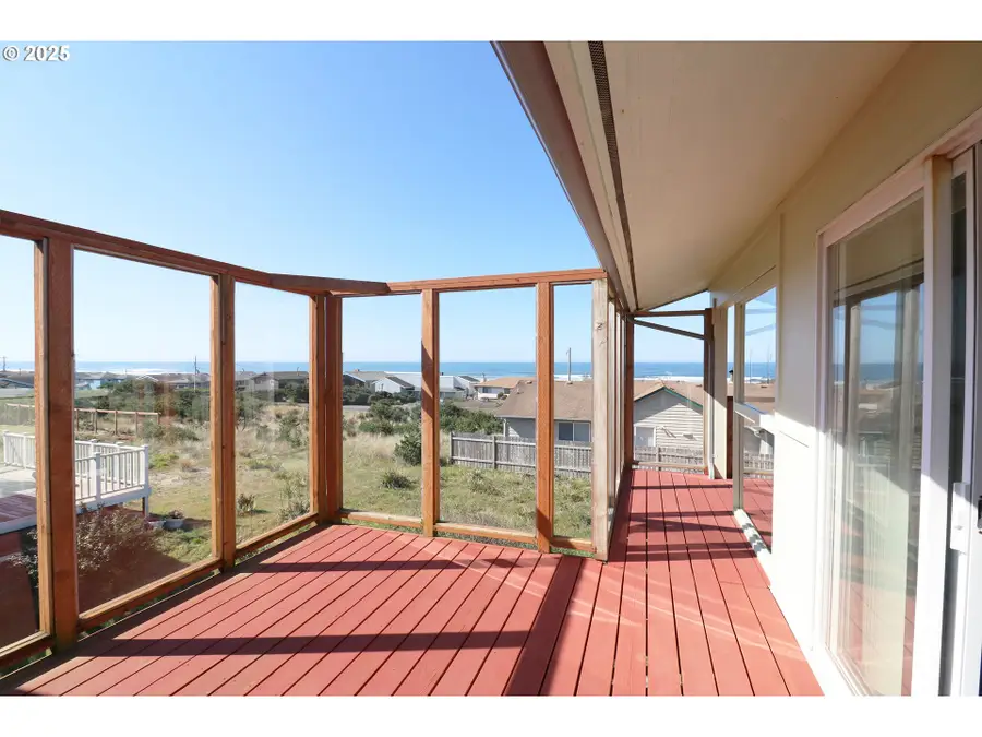 2406 NW Convoy Way, Waldport, OR 97394 - Image #3
