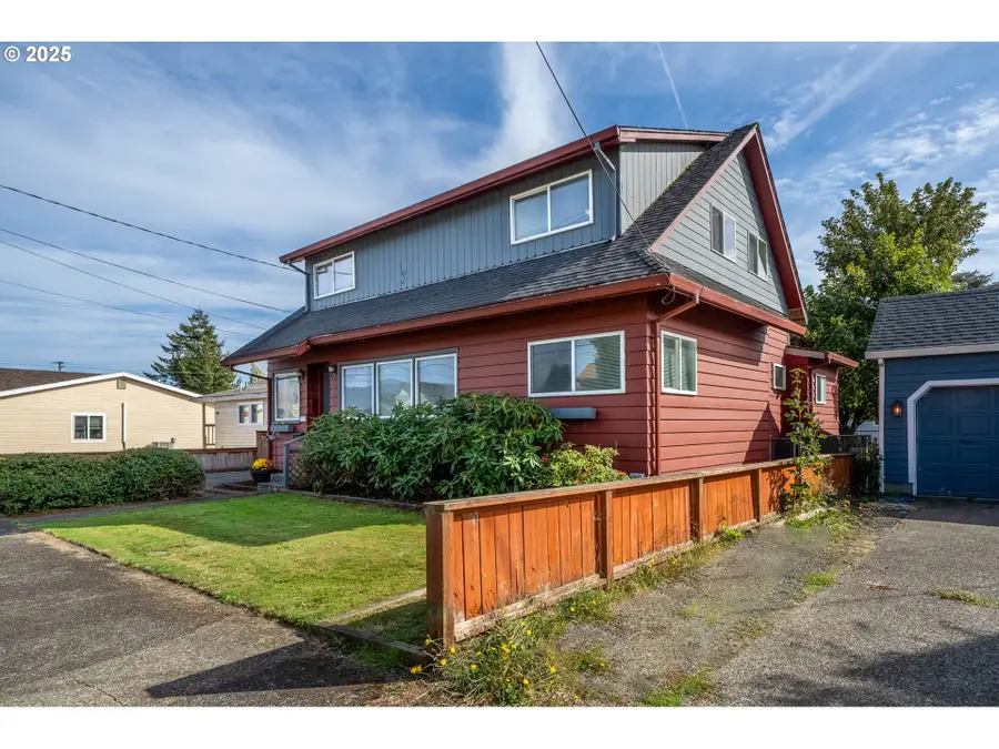 1307 3rd St, Tillamook, OR 97141 - Image #3