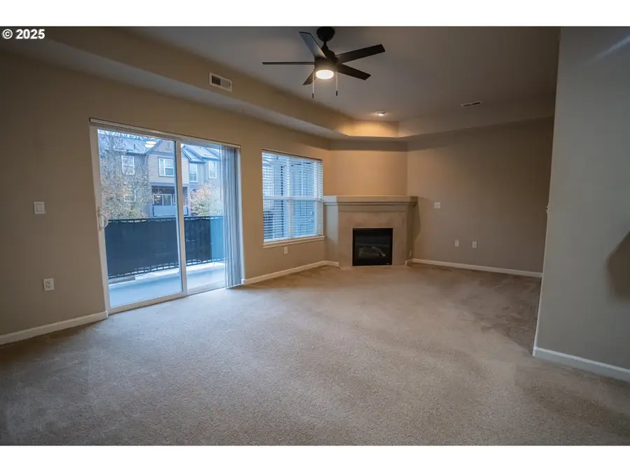 10910 SW Huntington Ave, Tigard, OR 97223 - Image #3