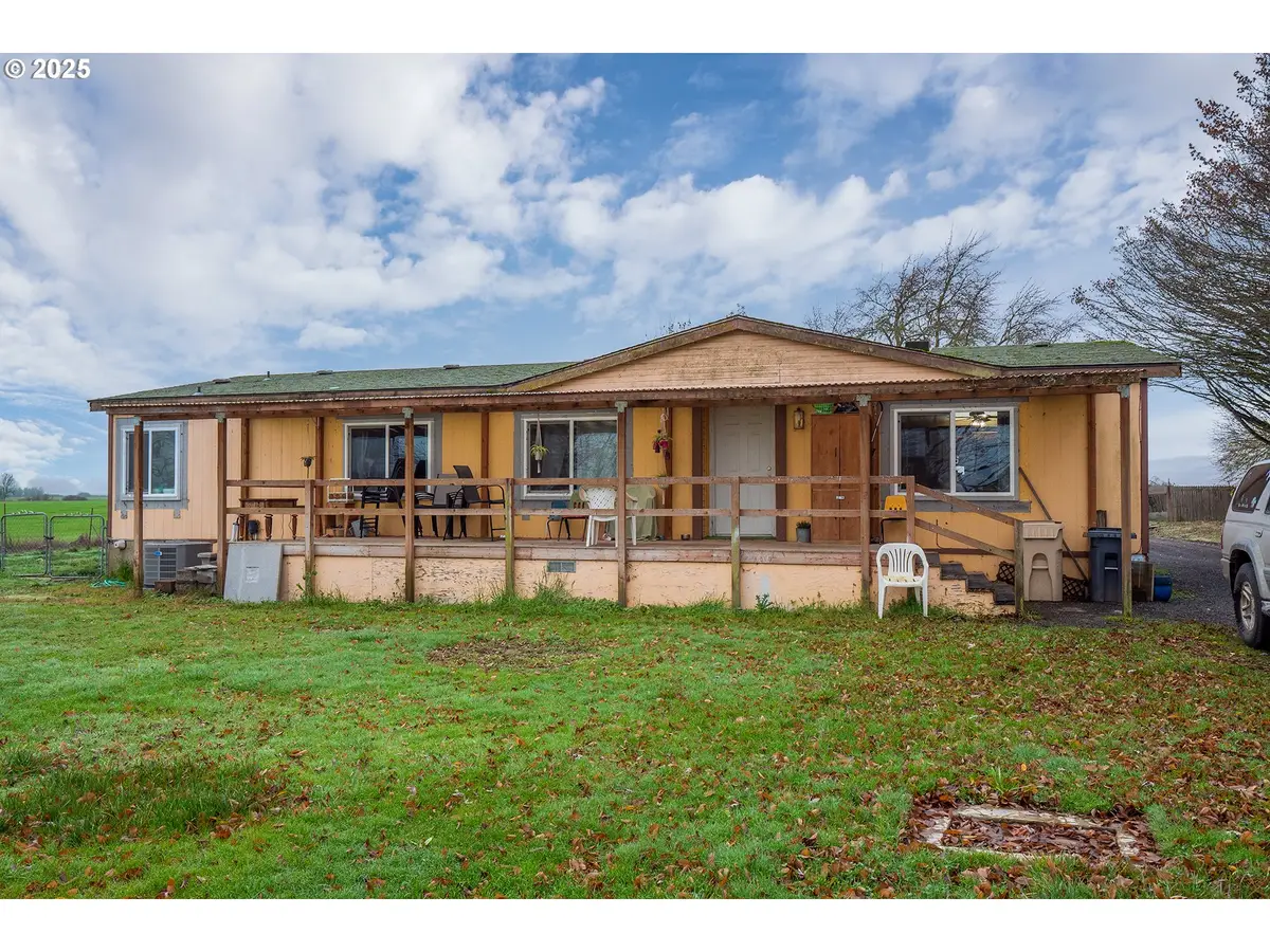 30540 Priceboro Dr, Harrisburg, OR 97446 - Image #1