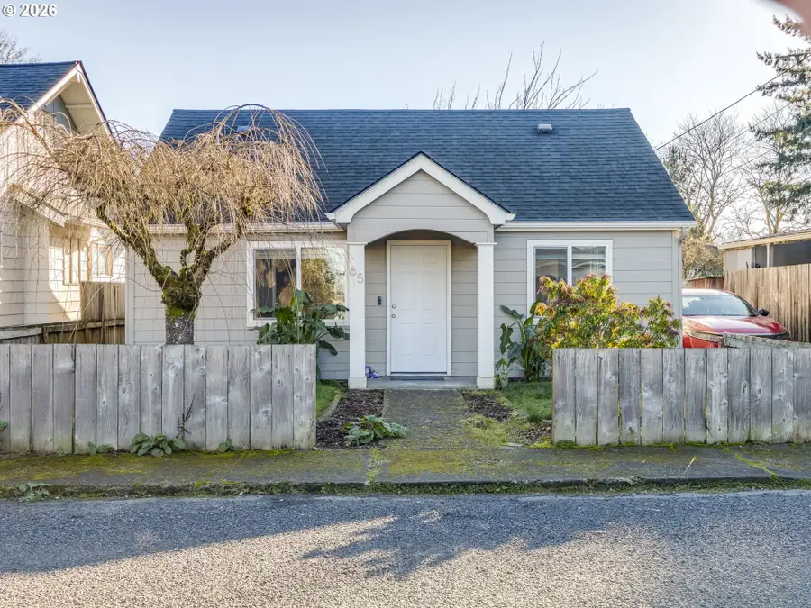 65 Shintaffer St, Castle Rock, WA 98611 - Image #2