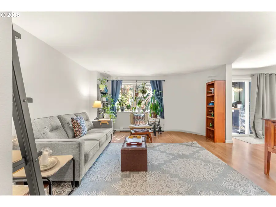 47 Eagle Crest Dr #13, Lake Oswego, OR 97035 - Image #2