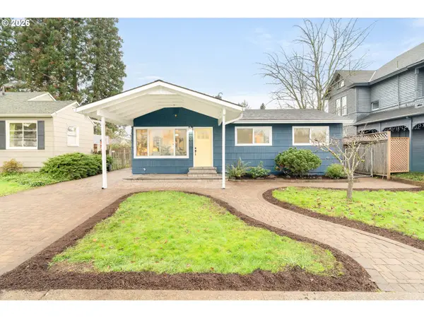 8301 N Hurst Ave, Portland, OR 97203