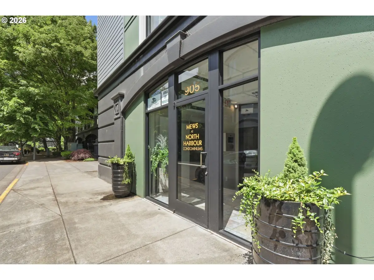 905 N Harbour Dr, Portland, OR 97217 - #1