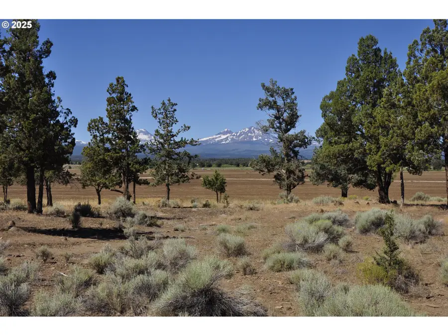 68755 Fryrear Rd, Sisters, OR 97759 - Image #3