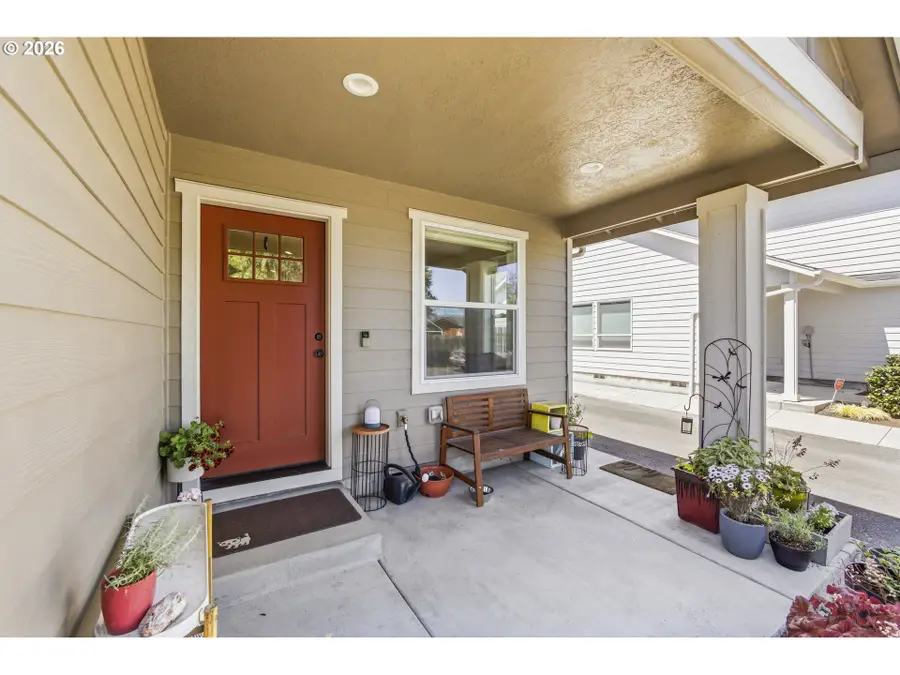 4721 Cedrus Ln, Salem, OR 97305 - #3