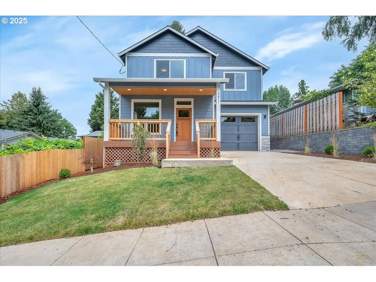 3911 SE Insley St, Portland, OR 97202 - Image #1