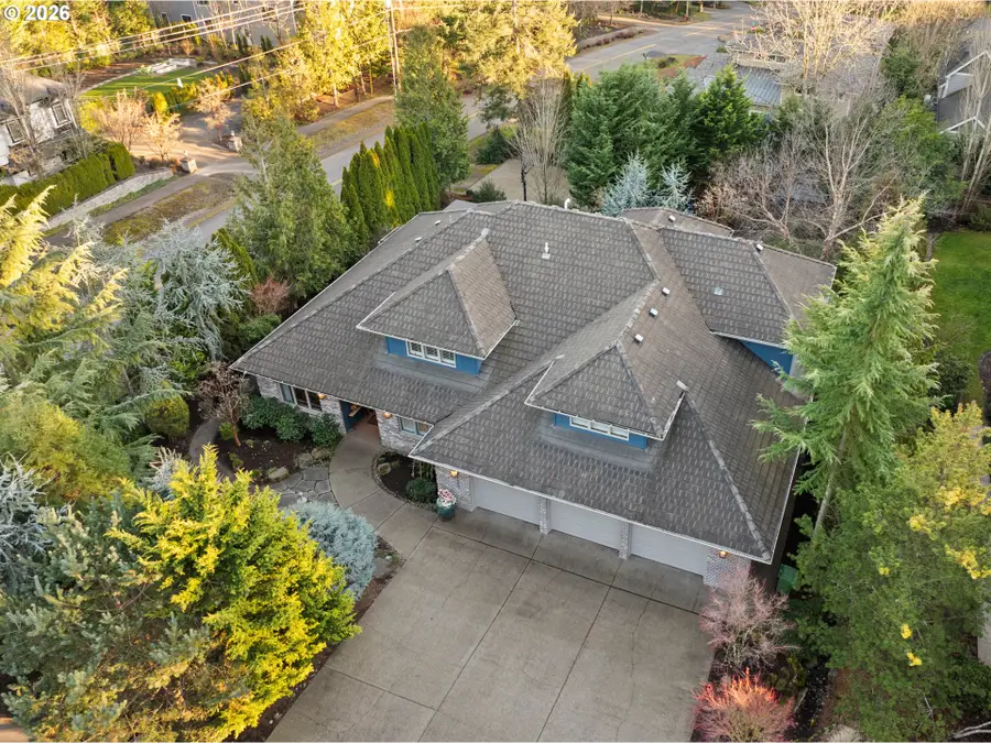 13048 Knaus Rd, Lake Oswego, OR 97034 - #2