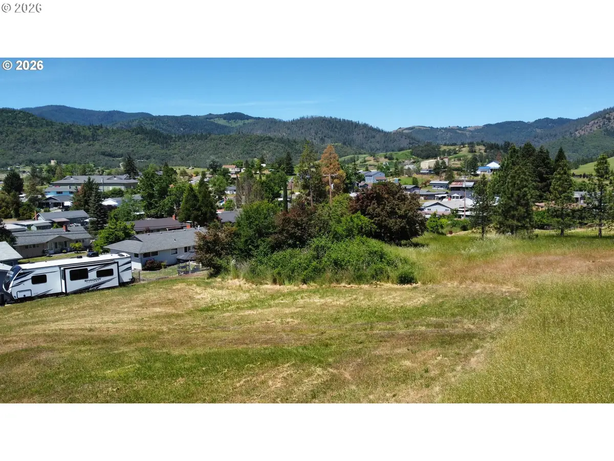 0 Cedar St #35, Riddle, OR 97469 - #1