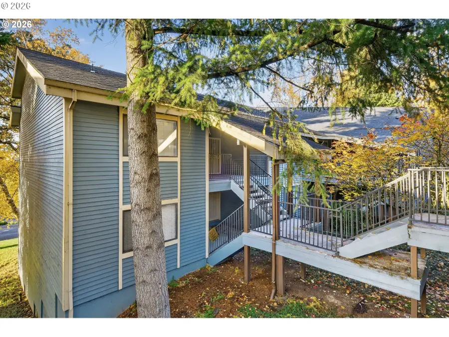 10186 SE Talbert St, Clackamas, OR 97015 - #3