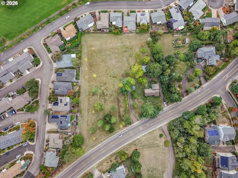 12400 SW Beef Bend Rd, Beaverton Hillsboro, OR 97224 - #2