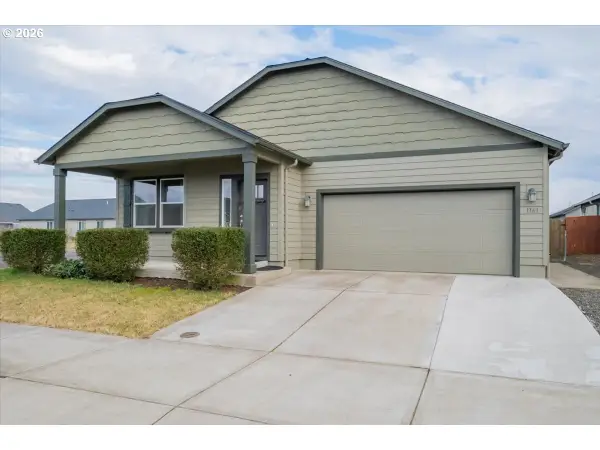 1363 Jefferson St, Independence, OR 97351