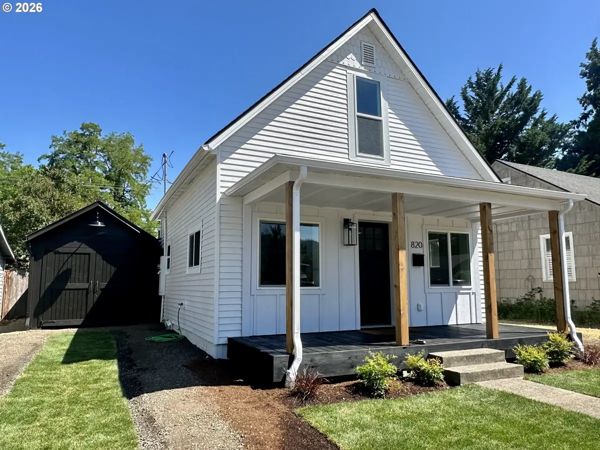 820 B St, Springfield, OR 97477 - #1