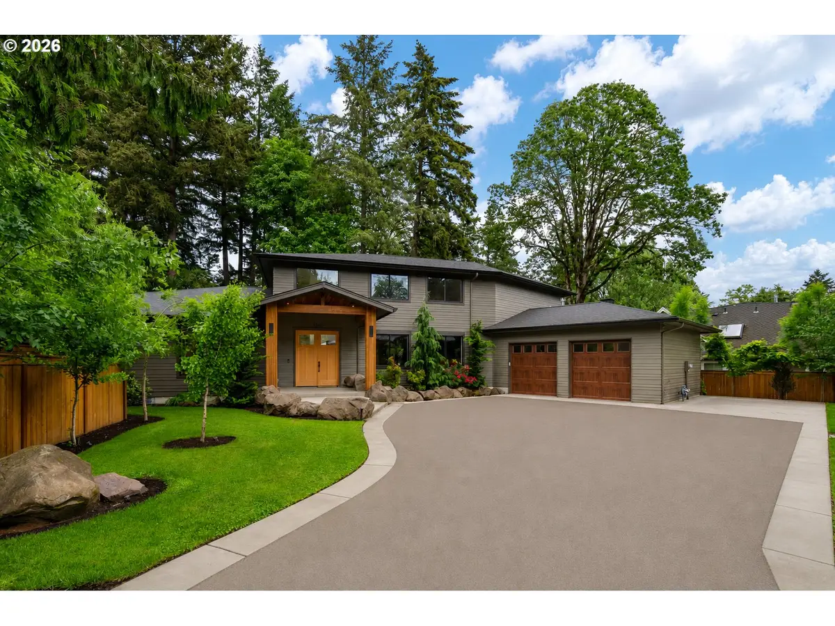 3850 Lake Grove Ave, Lake Oswego, OR 97035 - #1