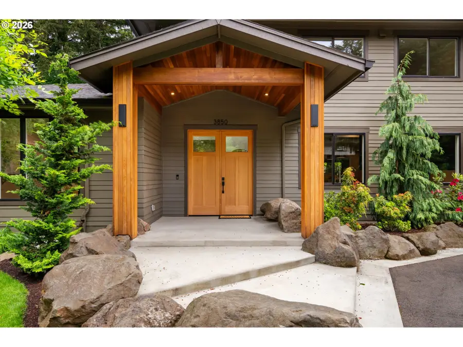 3850 Lake Grove Ave, Lake Oswego, OR 97035 - #2