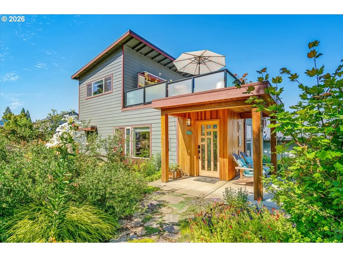 1255 Reserve St, Silverton, OR 97381 - #1