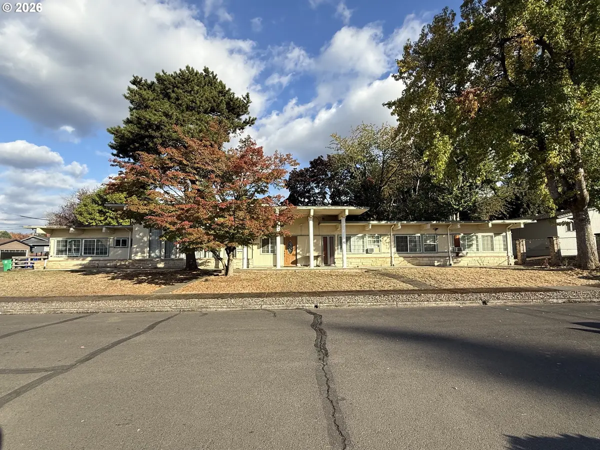 2324 SE 102nd Ave, Portland, OR 97216 - #1