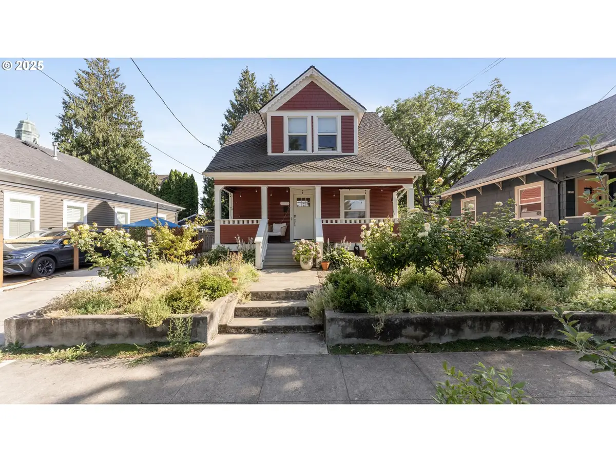 1344 SE Miller St, Portland, OR 97202 - Image #1