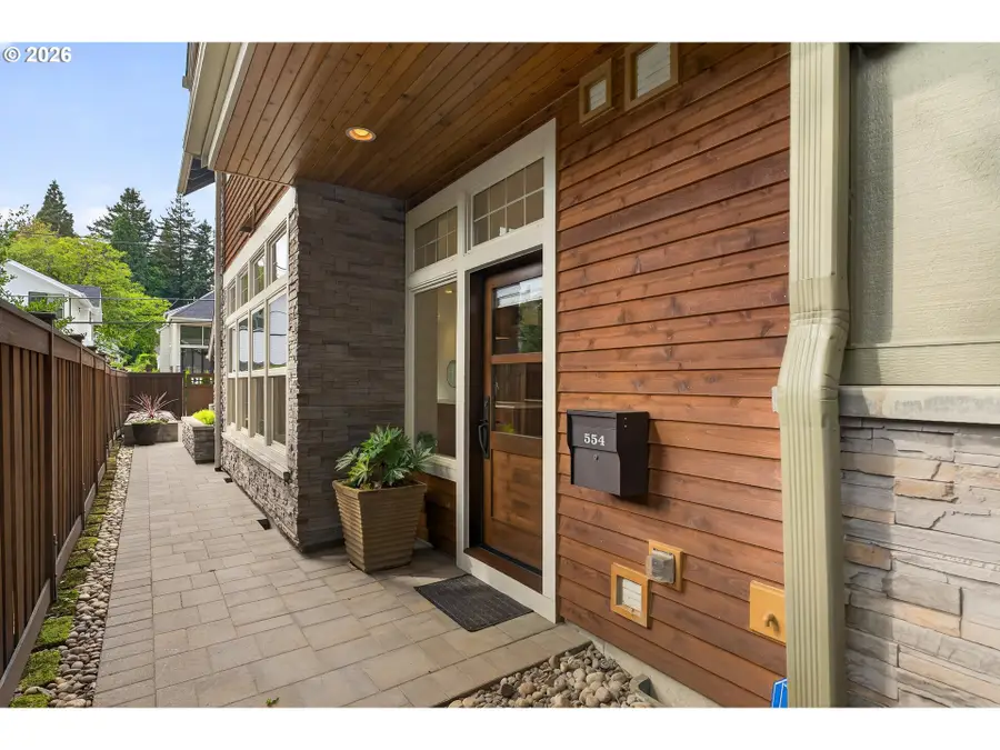 554 5th St, Lake Oswego, OR 97034 - #3