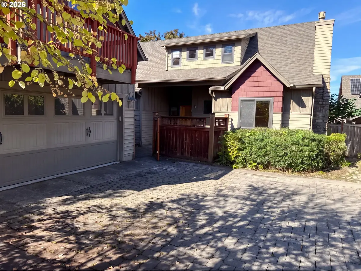 1125 W 28th Ave, Eugene, OR 97405 - #1