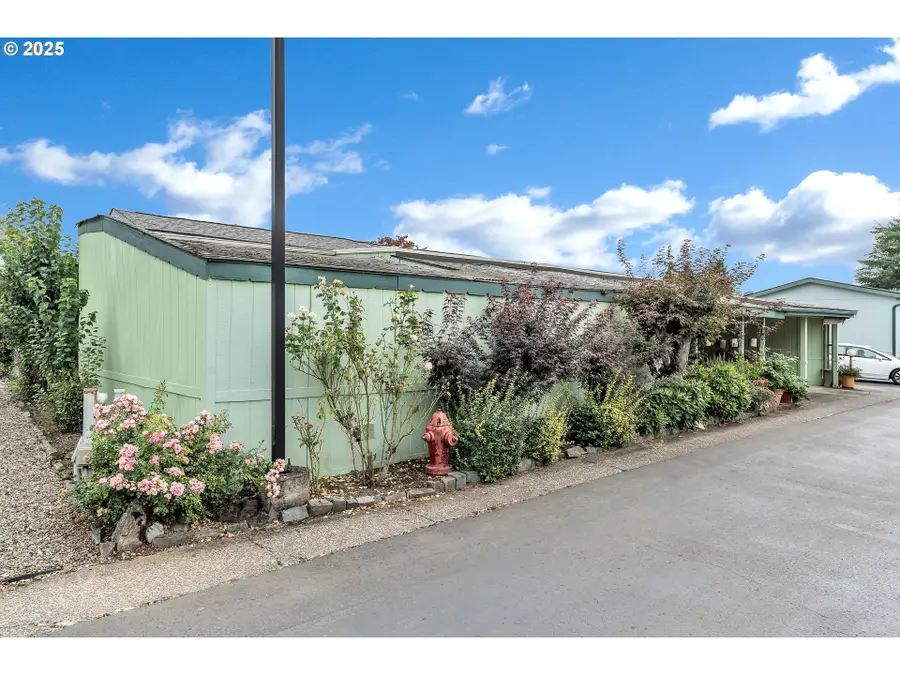 18485 SW Pacific Dr #69, Tualatin, OR 97062 - Image #3