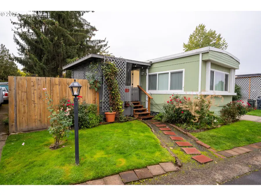 1415 S Bertelsen Rd #36, Eugene, OR 97402 - Image #3