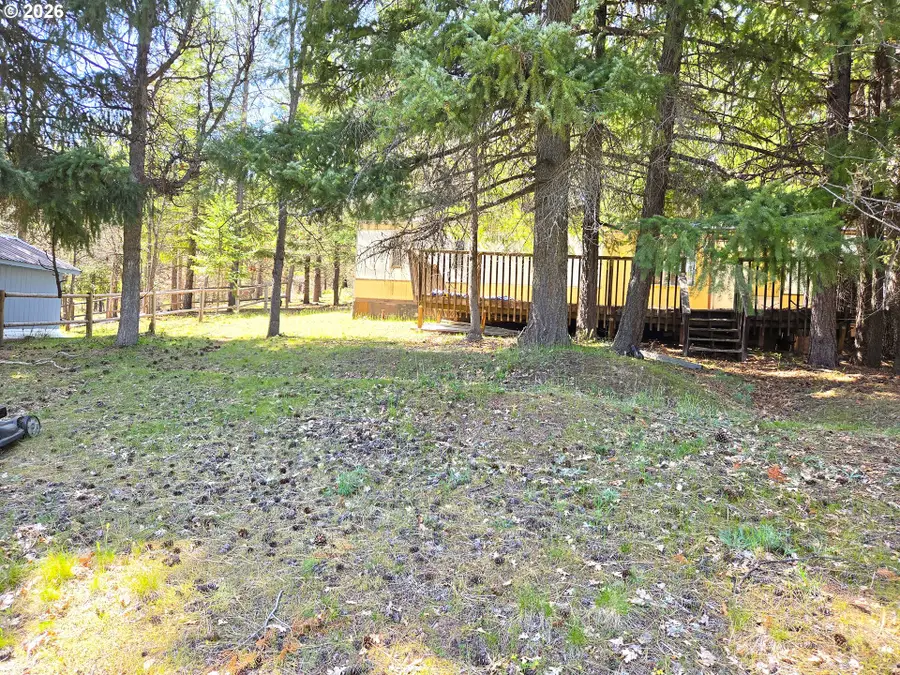 206 Timber Ln, Sportsmans Park, OR 97063 - #3