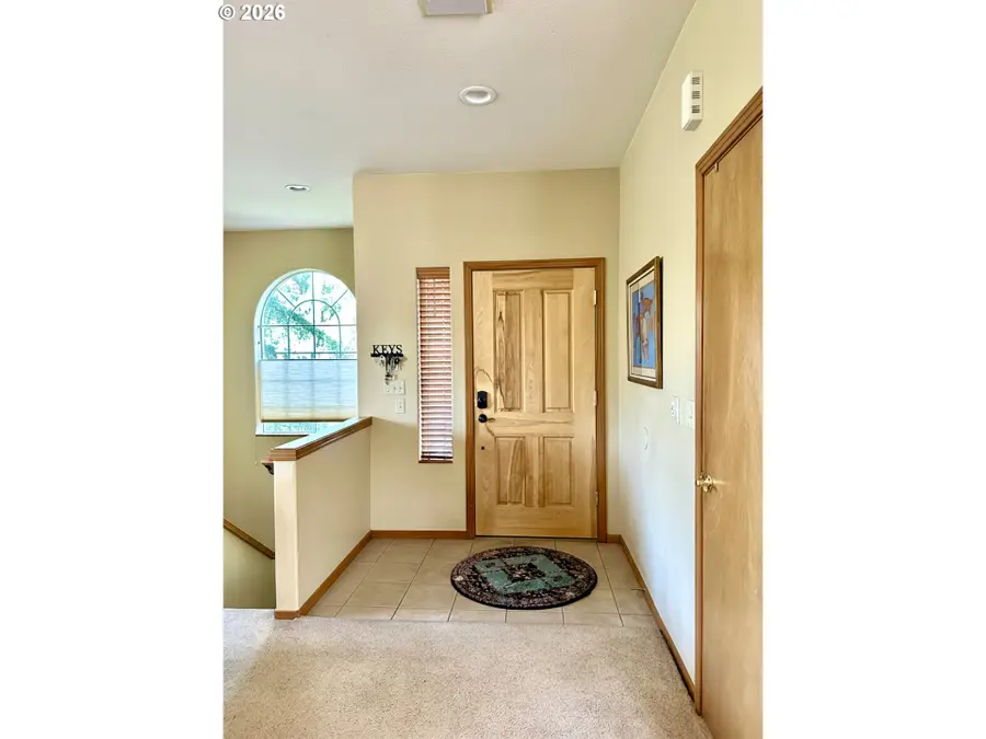 11450 SW Capitol Hwy, Portland, OR 97219 - #3