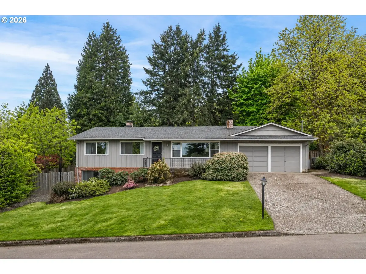 2800 Rainier Pl, Northwest Clackamas, OR 97068 - #1