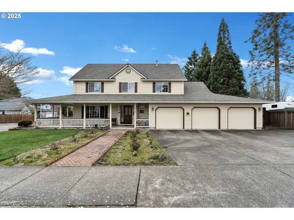 2795 NE Lorie Dr, Hillsboro, OR 97124