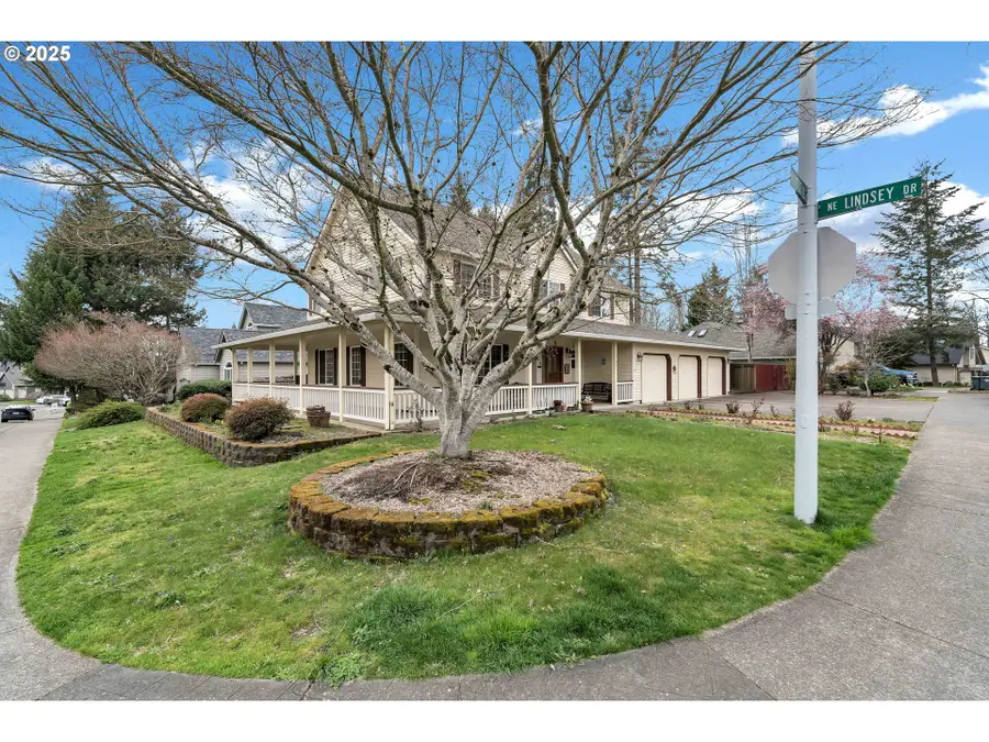2795 NE Lorie Dr, Hillsboro, OR 97124 - Image #3