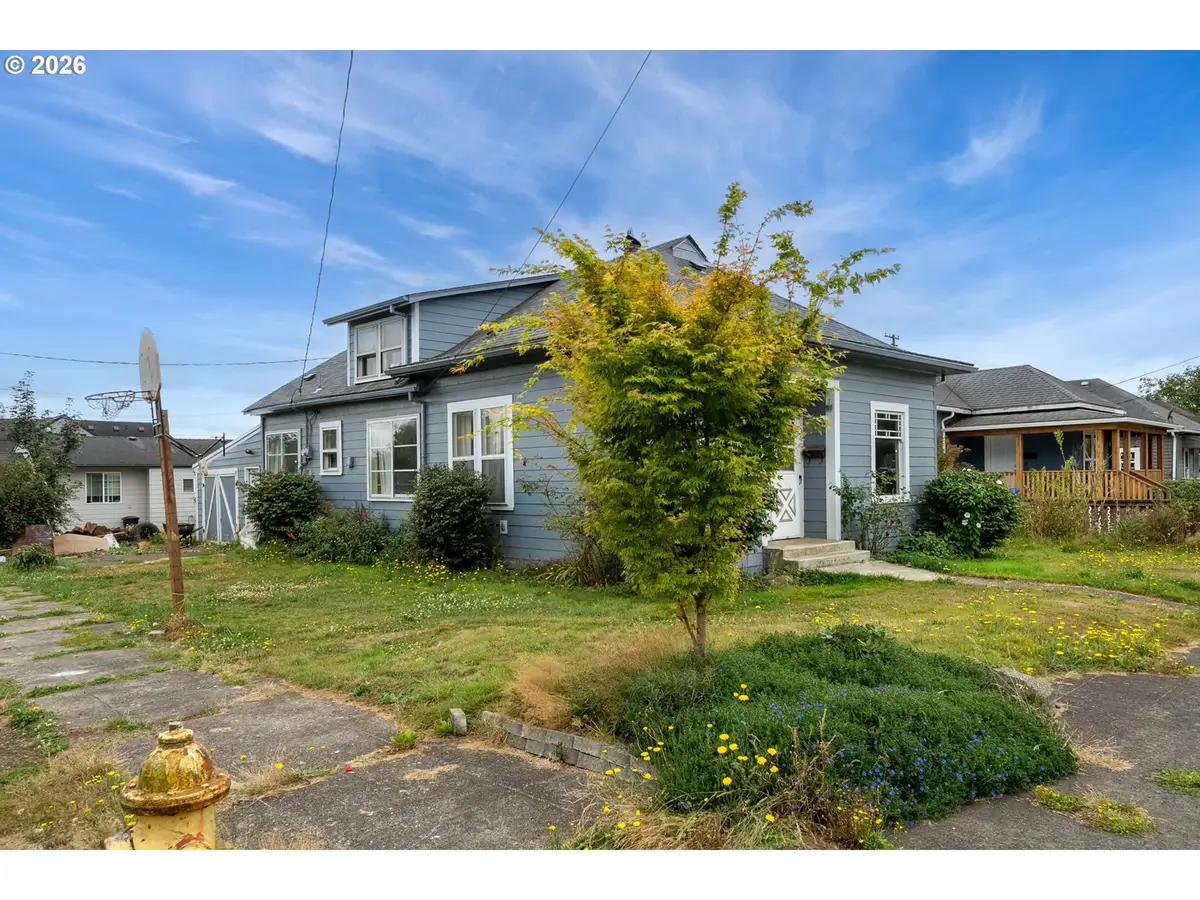2315 8th St, Tillamook, OR 97141 - #1