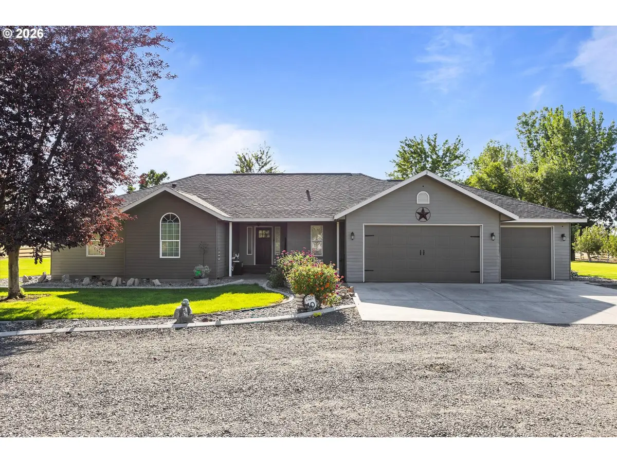 80422 Craig Rd, Hermiston, OR 97838 - #1