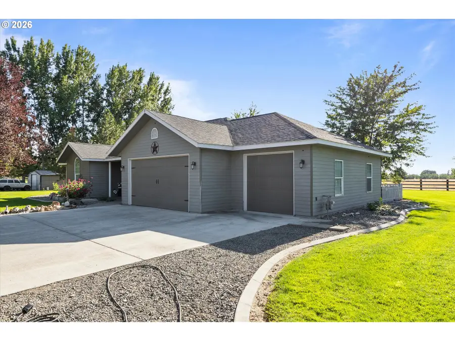 80422 Craig Rd, Hermiston, OR 97838 - #3
