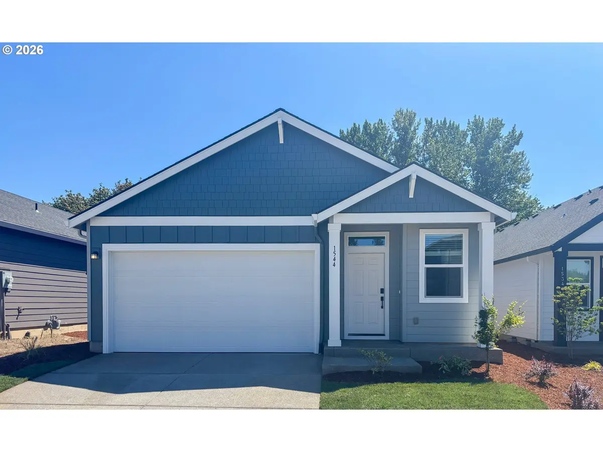 1584 N Young St, Lafayette, OR 97127 - #1