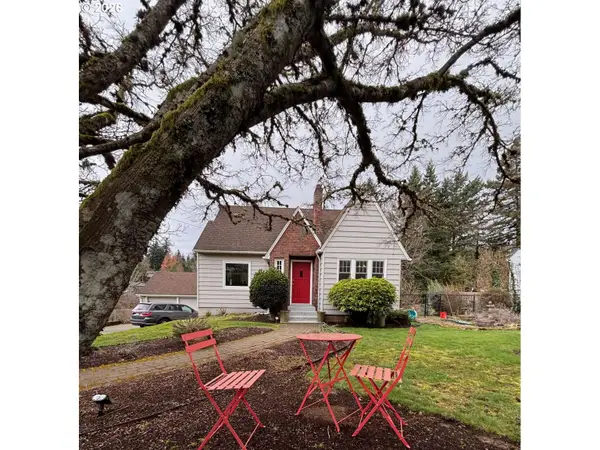 2830 SW Taylors Ferry Rd, Portland, OR 97219