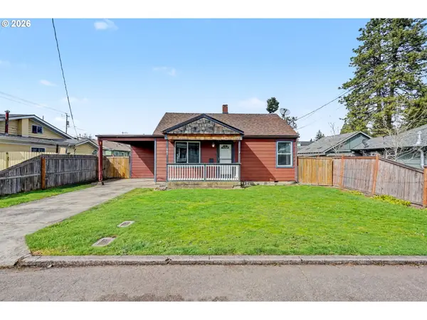 407 Jersey St, Silverton, OR 97381