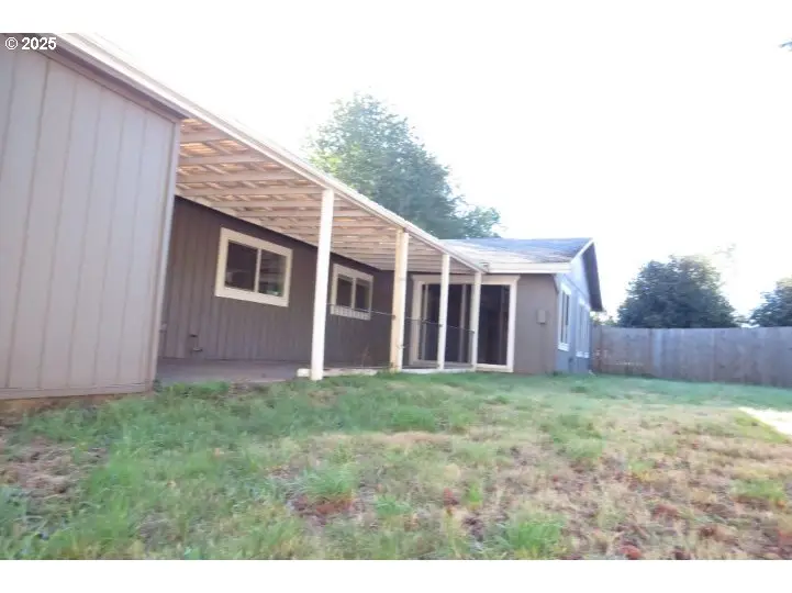 5914 NE 105th Ave, Vancouver, WA 98662 - Image #3