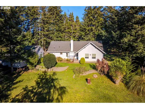 54177 Morrison Rd, Bandon, OR 97411