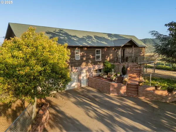 629 Buell Ln, Roseburg, OR 97471