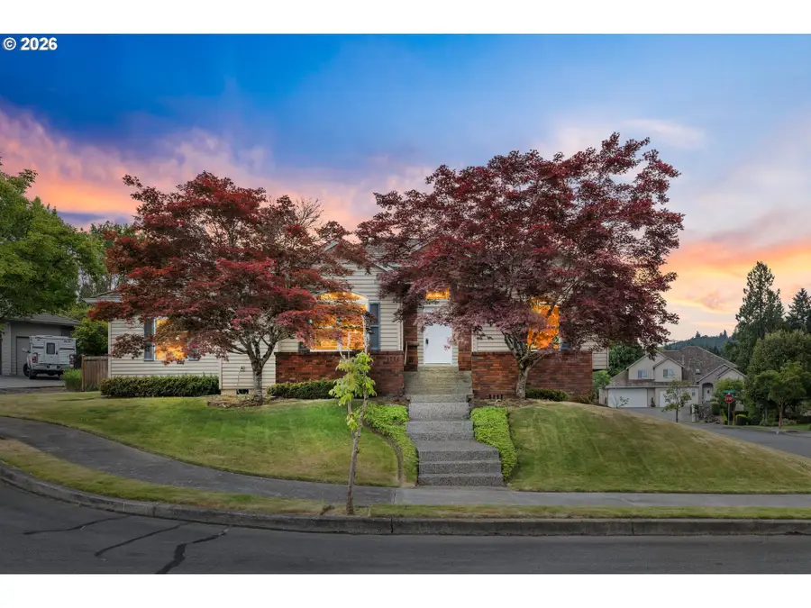 1732 SE 28th Ct, Gresham, OR 97080 - #2