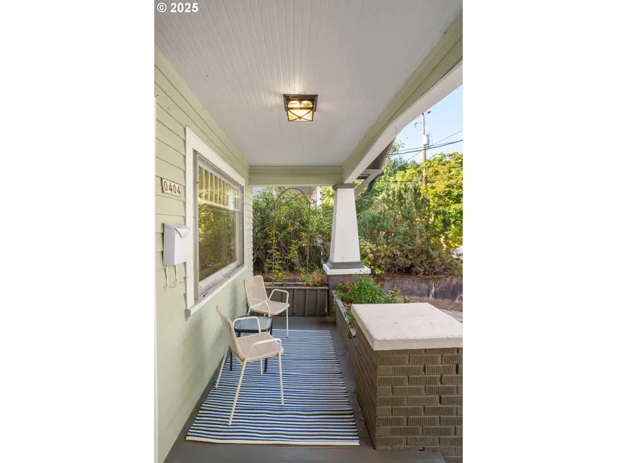 404 S Dakota St, Portland, OR 97239 - Image #2